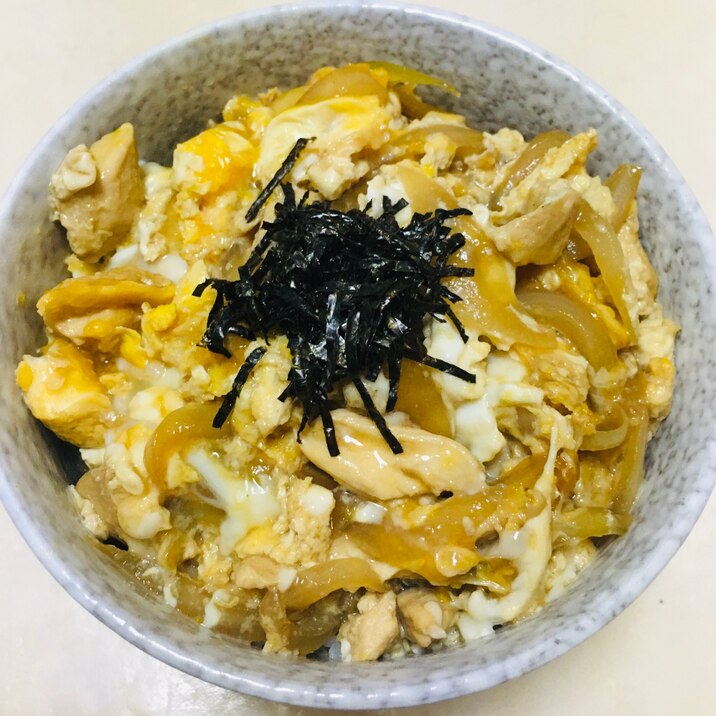めんつゆで簡単な親子丼
